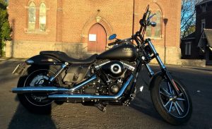 Sacoche Myleatherbikes Harley Dyna Street Bob_61